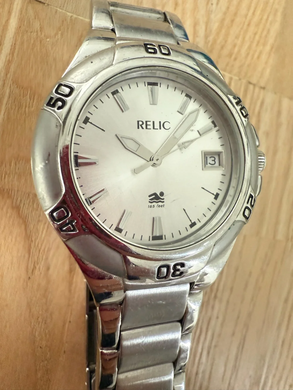 Relic mens silver tone watch NEW BATTEEY